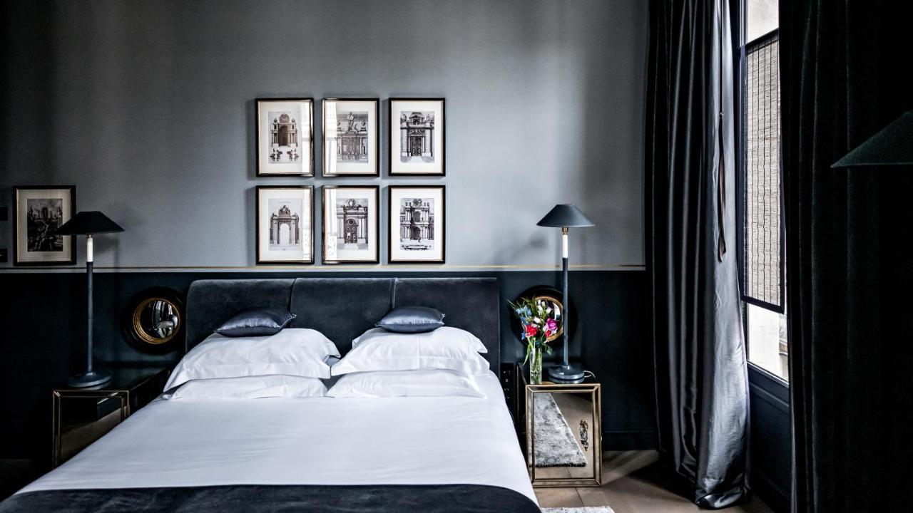 Monsieur George Hotel & Spa - Champs-Elysees Παρίσι Εξωτερικό φωτογραφία A bedroom in the hotel